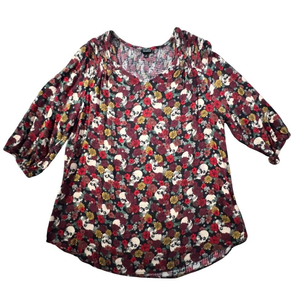 Torrid Blouse Womens 2 Black Red Floral Skull Smocked V-Neck 3/4 Sleeve Top
